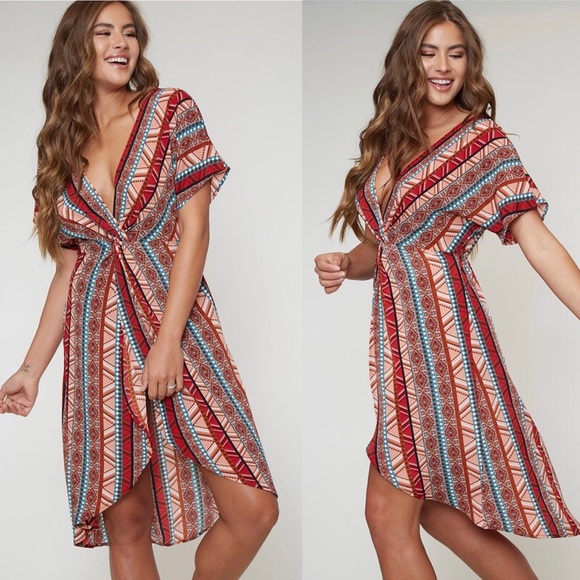 Aztec Red Teal Short Sleeve Tulip Hem Dress - Picture 5 of 11